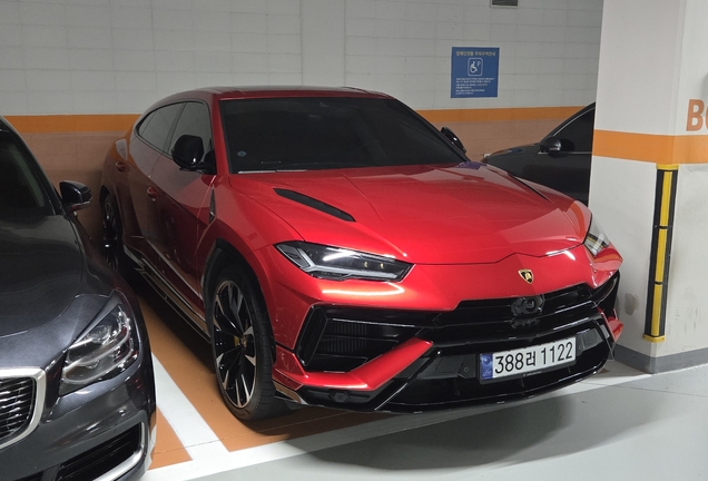 Lamborghini Urus S