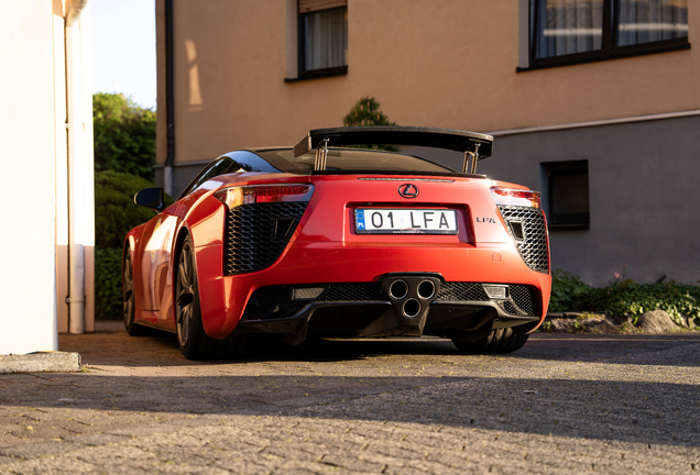 Lexus LFA