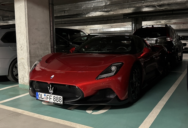 Maserati MC20