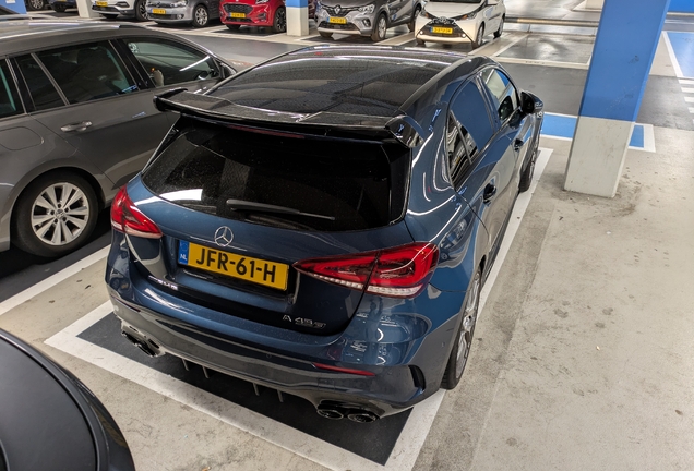 Mercedes-AMG A 45 S W177