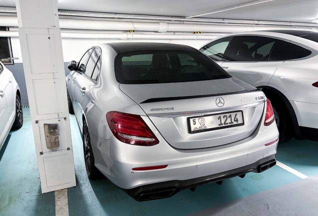 Mercedes-AMG E 63 S W213