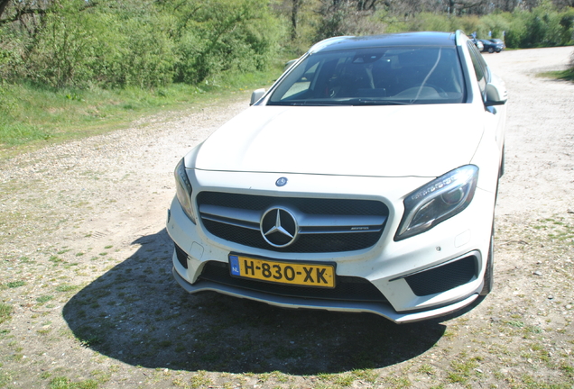 Mercedes-AMG GLA 45 X156
