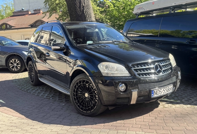 Mercedes-Benz ML 63 AMG W164