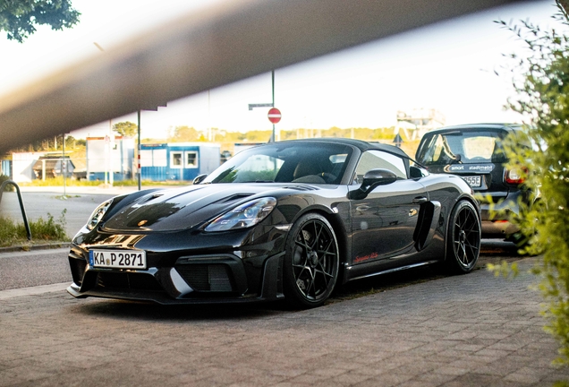 Porsche 718 Spyder RS Weissach Package
