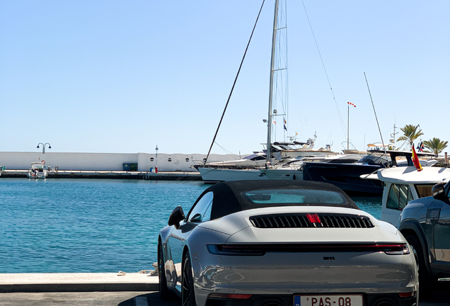 Porsche 992 Carrera 4S Cabriolet MkI