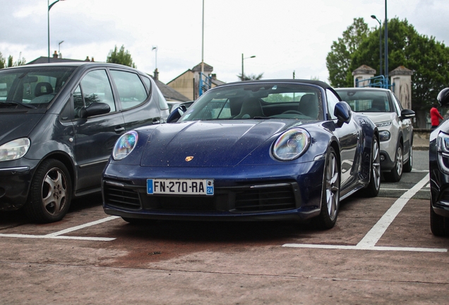 Porsche 992 Carrera 4S Cabriolet MkI