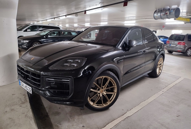 Porsche Cayenne Coupé Turbo E-Hybrid
