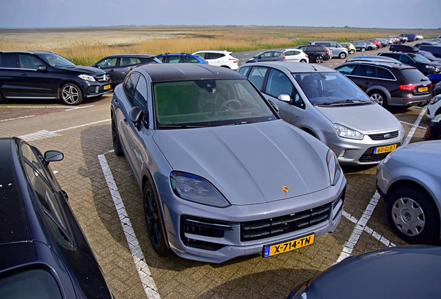 Porsche Cayenne Coupé Turbo E-Hybrid