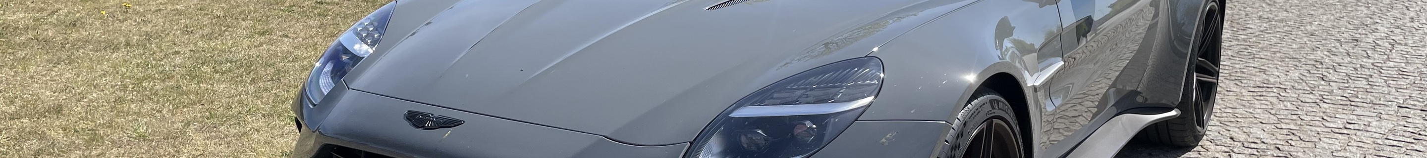 Aston Martin Vantage 2024