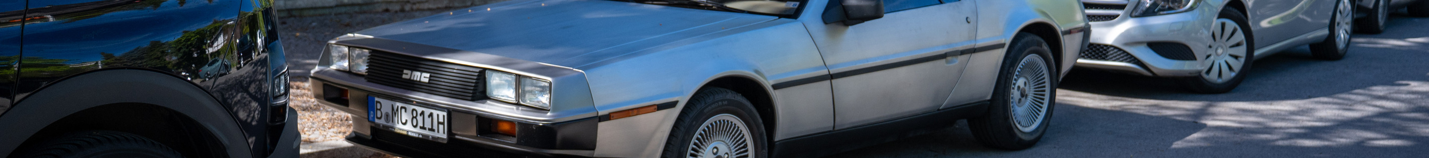 DeLorean DMC-12