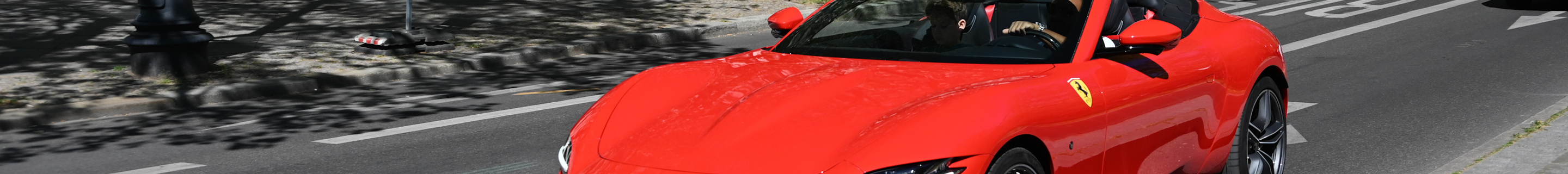 Ferrari Roma Spider