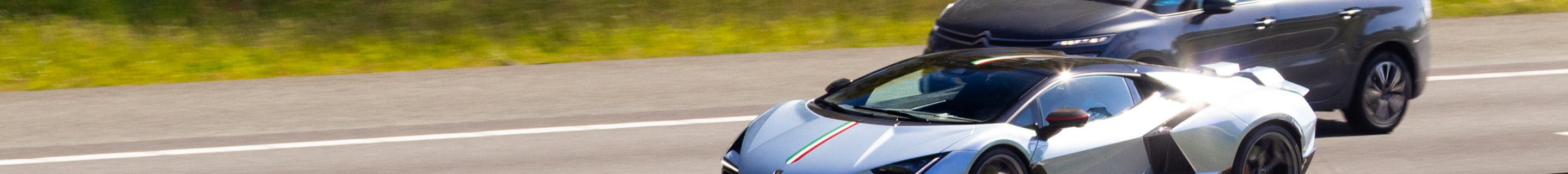 Lamborghini Revuelto