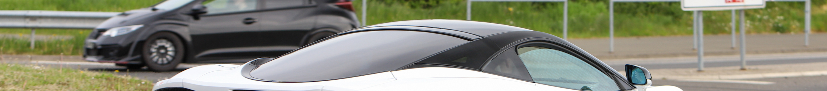 McLaren GT