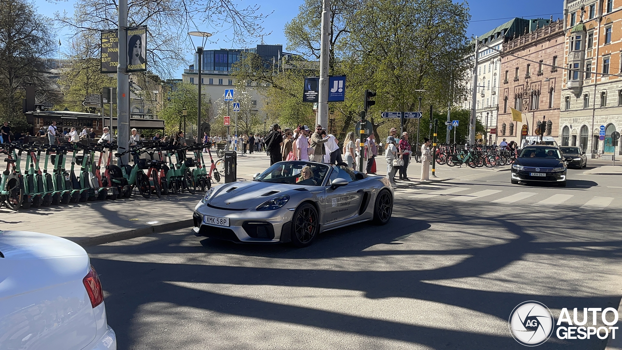 Porsche 718 Spyder RS