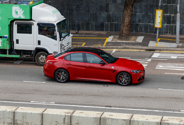 Alfa Romeo Giulia Quadrifoglio 2023