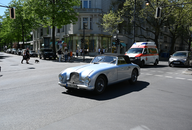 Aston Martin DB2 Drophead Coupé