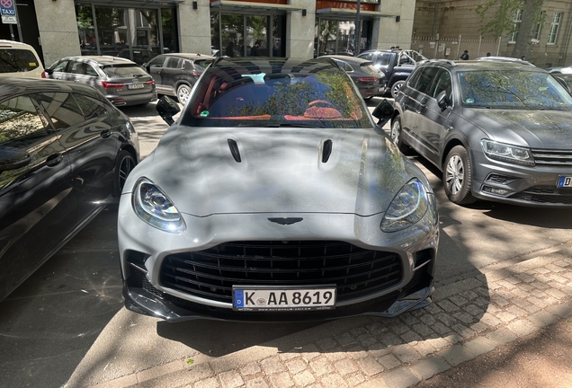 Aston Martin DBX707