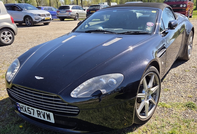 Aston Martin V8 Vantage Roadster