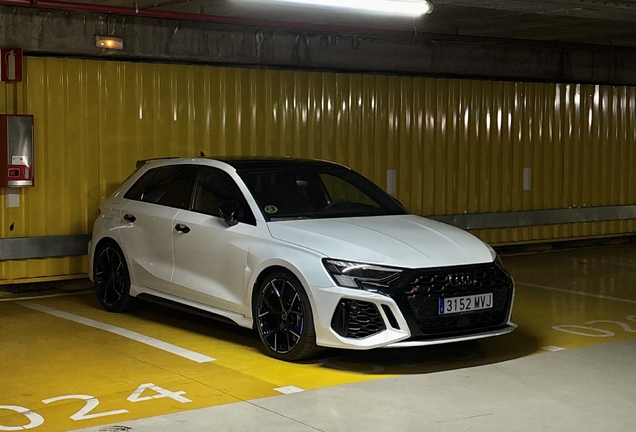 Audi RS3 Sportback 8Y