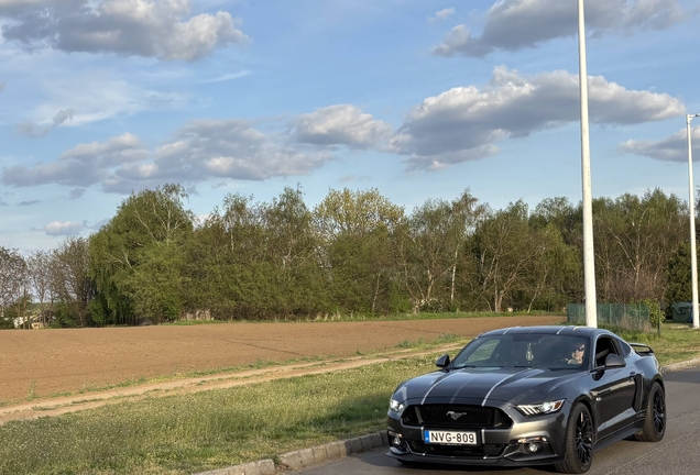 Ford Mustang GT 2015