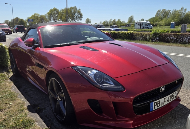 Jaguar F-TYPE S Convertible