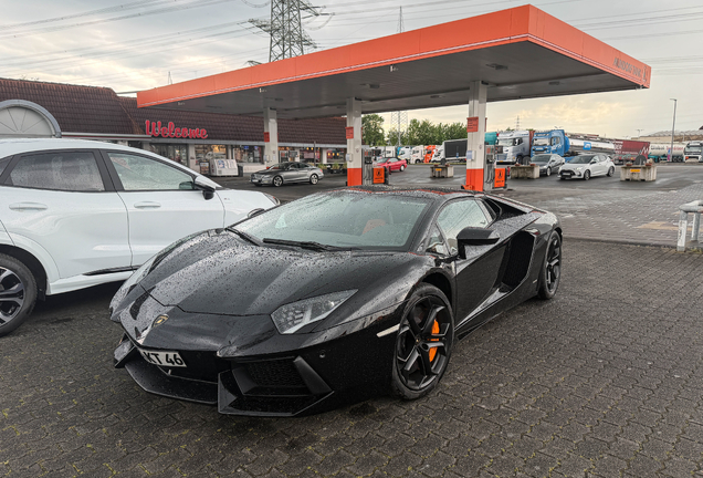 Lamborghini Aventador LP700-4 Roadster
