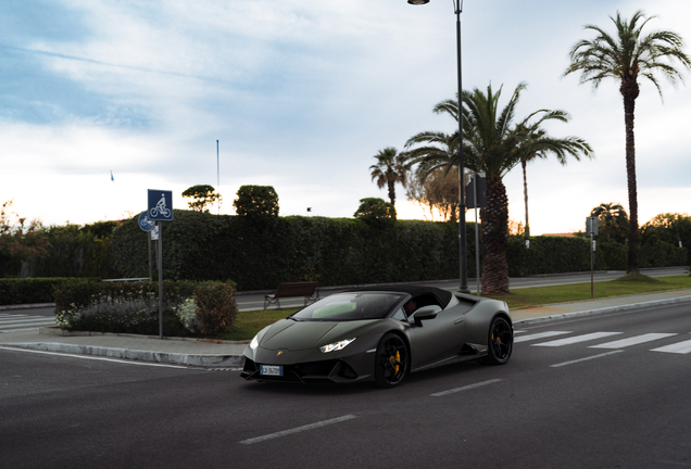 Lamborghini Huracán LP640-4 EVO Spyder