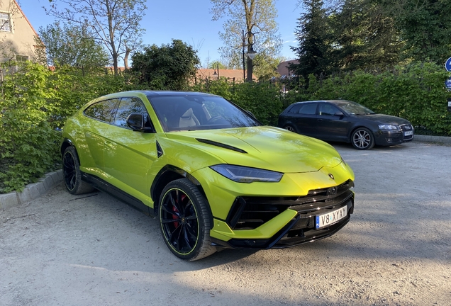 Lamborghini Urus S
