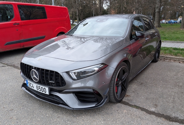 Mercedes-AMG A 45 S W177