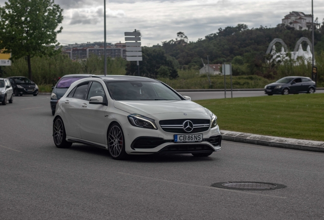 Mercedes-AMG A 45 W176 2015