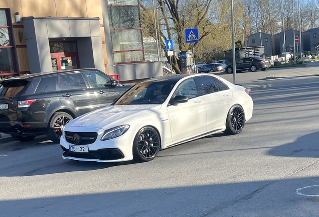 Mercedes-AMG C 63 W205