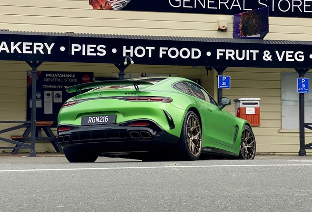Mercedes-AMG GT 63 C192