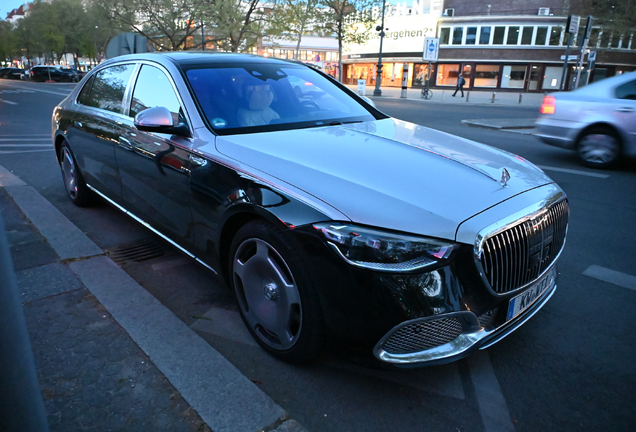Mercedes-Maybach S 680 X223
