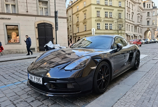 Porsche 718 Cayman GTS 4.0