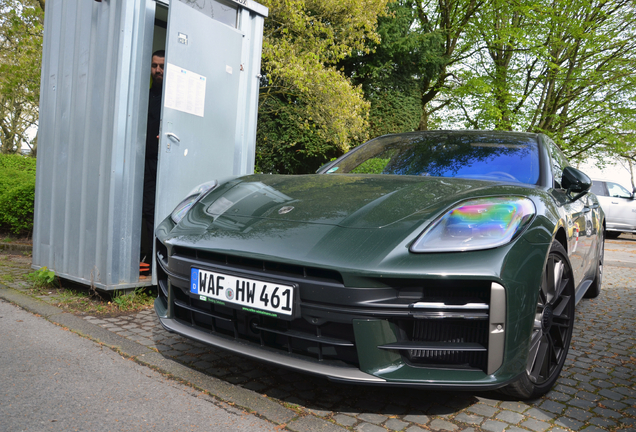 Porsche 972 Panamera Turbo S E-Hybrid
