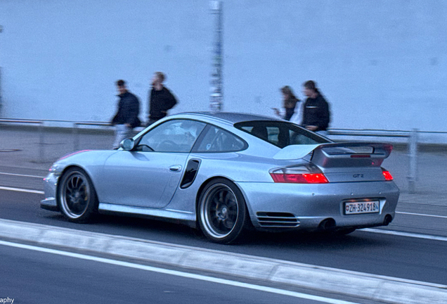 Porsche 996 GT2