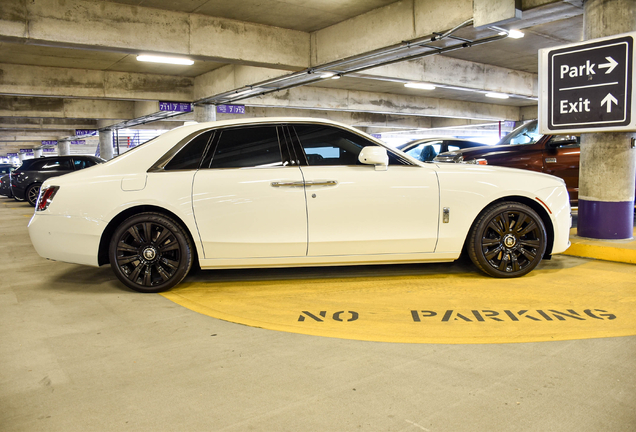 Rolls-Royce Ghost 2021