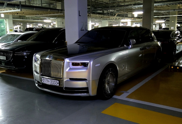 Rolls-Royce Phantom VIII EWB