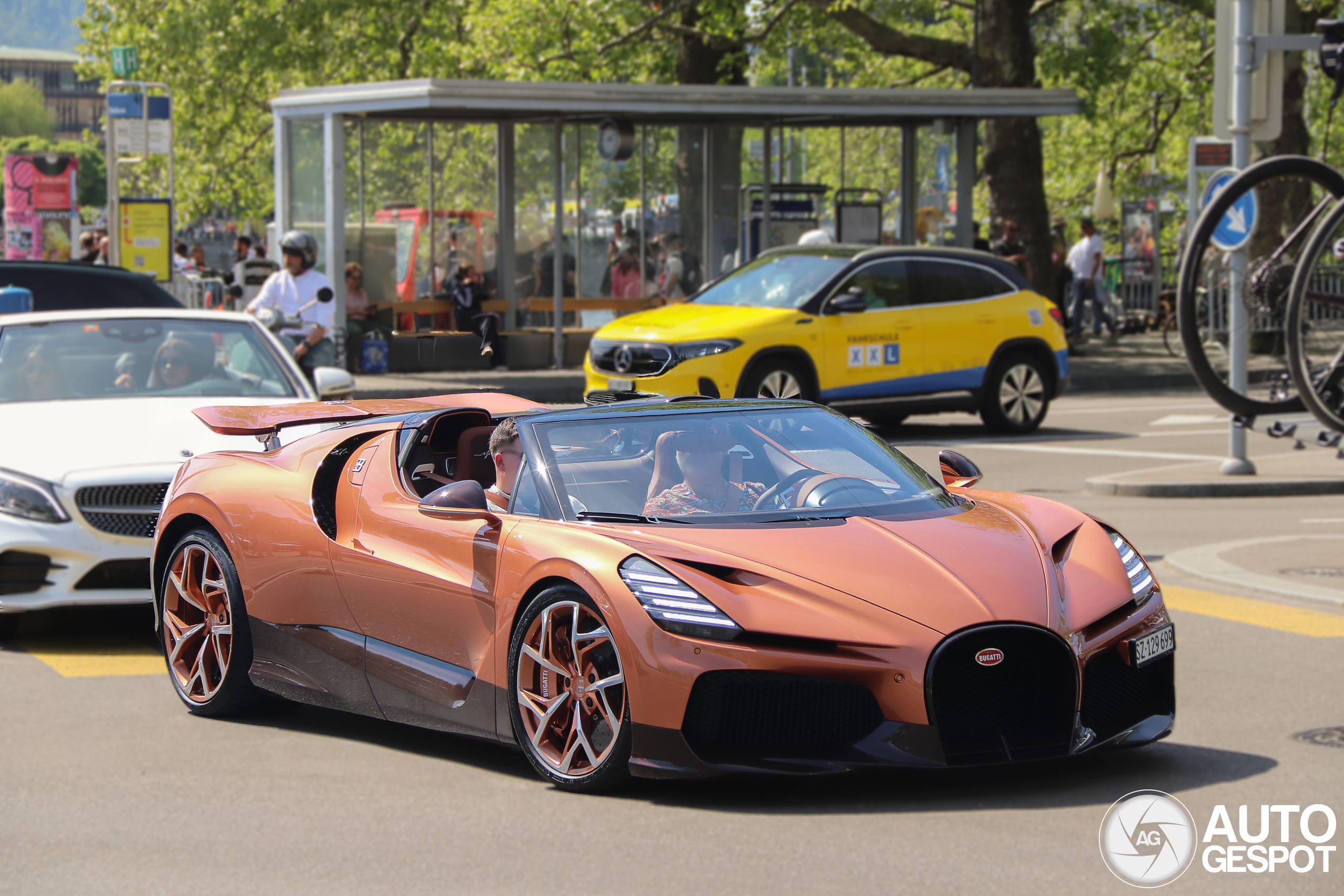 Bugatti W16 Mistral