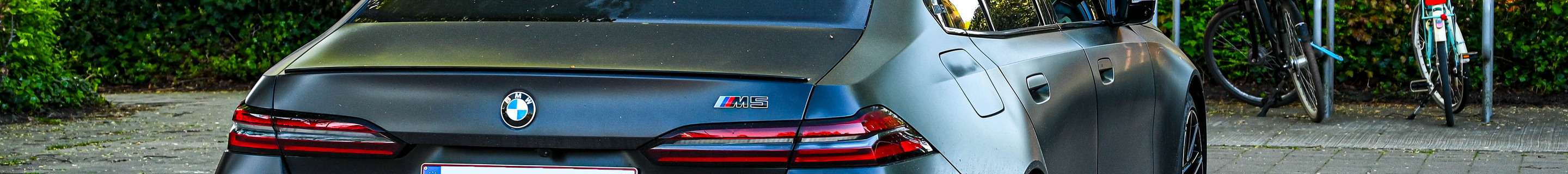 BMW M5 G90
