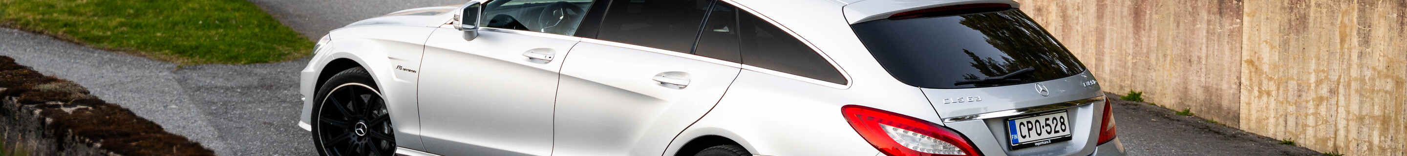 Mercedes-Benz CLS 63 AMG X218 Shooting Brake