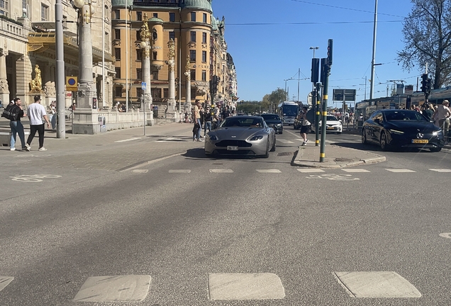 Aston Martin V8 Vantage S