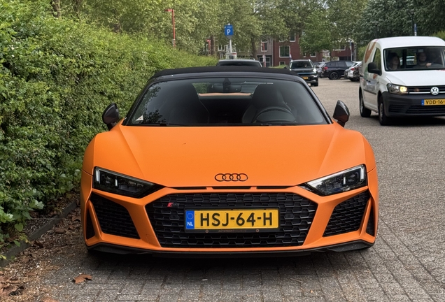 Audi R8