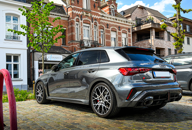 Audi RS3 Sportback 8Y 2025