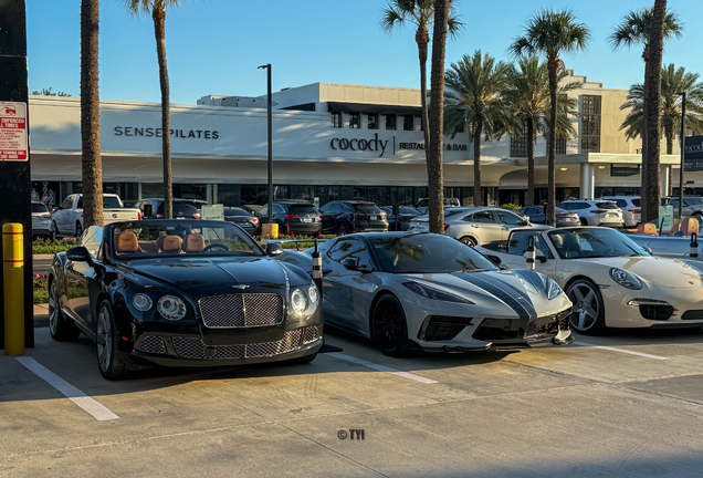 Bentley Continental GTC 2012