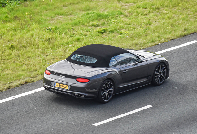 Bentley Continental GTC 2019