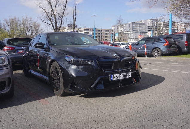 BMW M5 G90