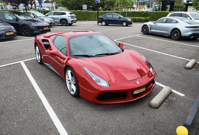 Ferrari 488 Spider