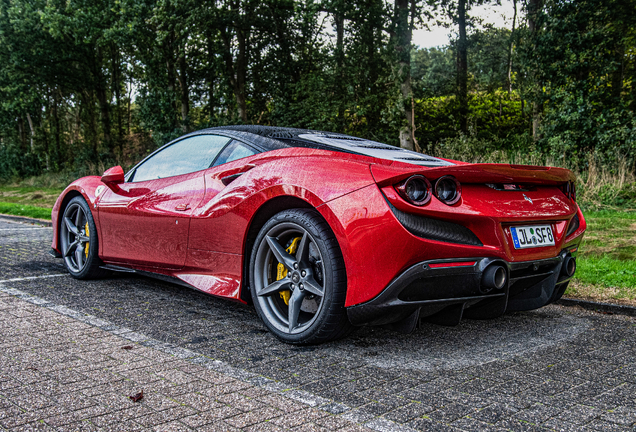 Ferrari F8 Tributo
