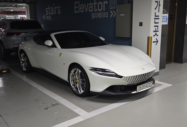 Ferrari Roma Spider